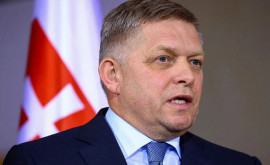 Premierul slovac în stare gravă Următoarele ore sînt decisive 