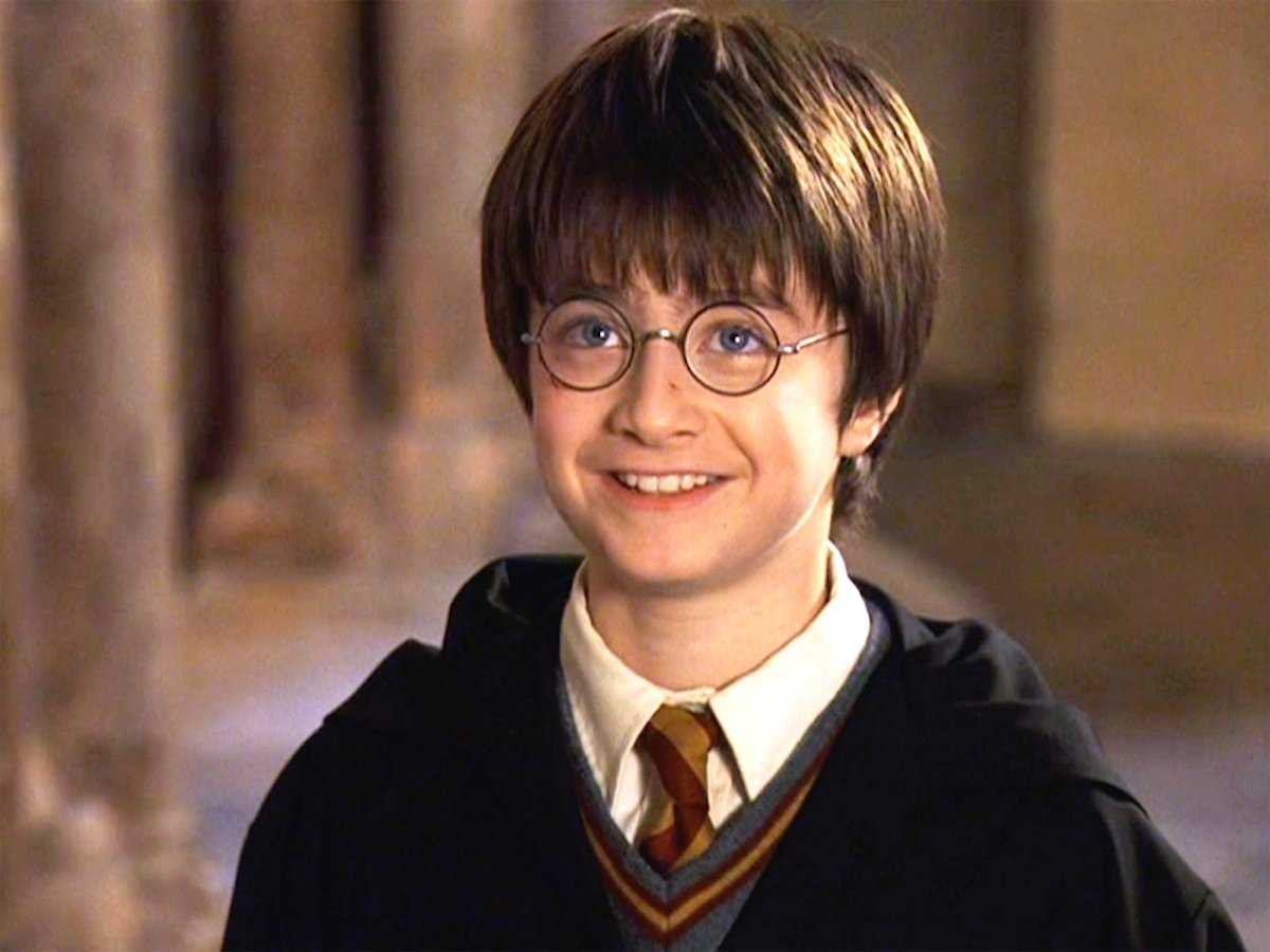Cum arată acum actorul care la jucat pe Harry Potter FOTO