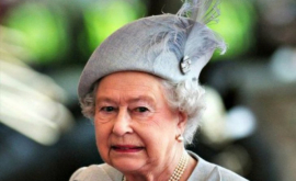 Букингемский дворец сообщил о болезни Елизаветы II