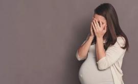 Studiu Stresul în timpul sarcinii creşte riscul de astm la copil