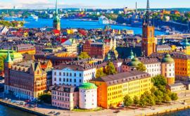 Швеция вводит первые ограничения с начала пандемии