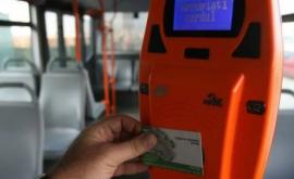 Curînd am putea trece la taxarea electronică în transportul public 