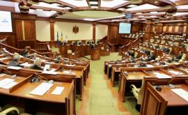 Ministrul Agriculturii și Șeful CNPF vor fi audiați în Parlament