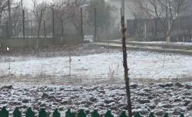 În Moldova a venit iarna În ce localități au căzut primii fulgi