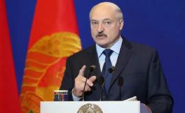 Лукашенко возмущен количеством фейковых новостей