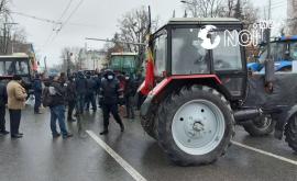 Proteste în fața Parlamentului Ce mesaj leau transmis transportatorii agricultorilor