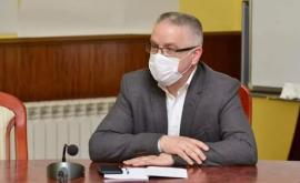 Un activist civic mustrat de șeful adjunct al Direcției sănătate pentru că nu purta masca corect