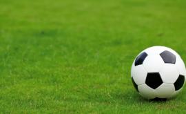 Полицейский из Тараклии умер во время футбольного матча