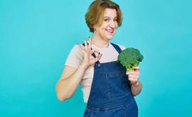Consumul de broccoli și varză de Bruxelles poate menține sănătatea vaselor de sînge