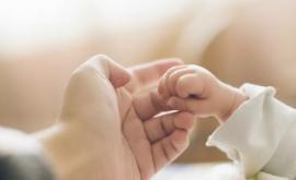 În Franţa pentru prima dată sa născut un bebeluș după un transplant de uter