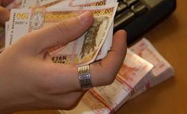 Cît cîștigă bugetarii din Moldova și care au salarii mai mari
