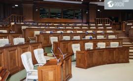 Parlamentul se convoacă mîine în ședință