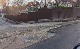 Cînd vor putea interveni autoritățile pentru a acoperi găurile din asfalt