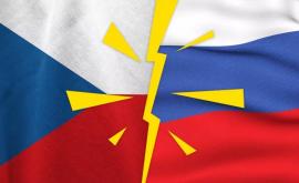 Rusia consideră posibilă înghețarea relațiilor cu Cehia