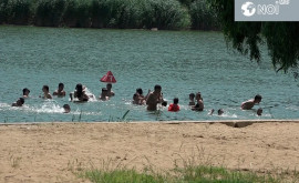 Chișinăuienii se scaldă în lacuri ignorînd avertizările epidemiologilor VIDEO