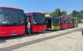 Из Норвегии в Кишинев прибыли первые четыре автобуса с пробегом