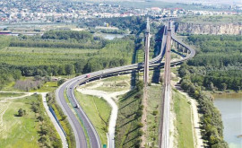 Кабмин начнет переговоры о строительстве и ремонте трех мостов на границах Молдовы