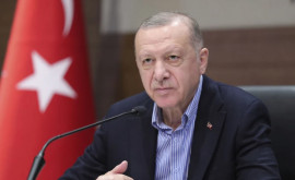 Erdogan avertizează că Turcia nu va deveni unitatea de stocare a migranților a Europei