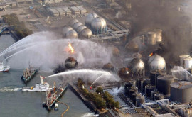 Воду с аварийной АЭС Фукусима1 сбросят в океан по километровым трубам