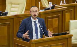 Литвиненко прокомментировал обращение Стояногло в Конституционный суд