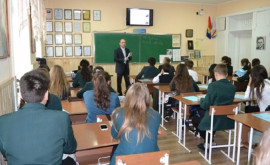 Numărul profesorilor din Moldova este în descreștere