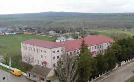 Clădirea gimnaziului din satul Roșietici raionul Florești reabilitată termic