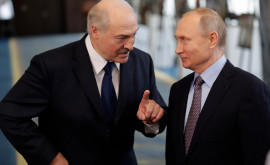 Criza migranţilor Lukaşenko recunoaşte că ia cerut lui Putin ajutor