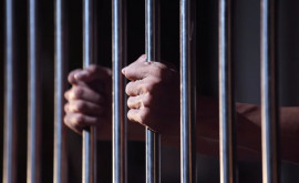 Percheziții în mai multe închisori din țară