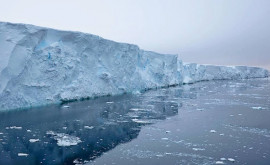 Antarctica O parte a unuia dintre cei mai mari ghețari se poate sparge