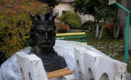 România O statuie a domnitorului Ștefan cel Mare a dispărut în mod misterios din depozitul unei primării
