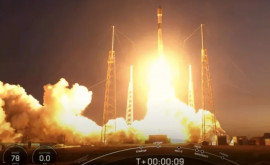 SpaceX lansează cu succes un satelit italian de observare a Pămîntului