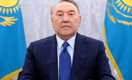 Парламент Казахстана принял закон о лишении Назарбаева полномочий