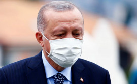 Президент Турции Эрдоган и его супруга заразились омикронштаммом COVID19