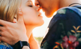 De ce ne sărutăm Cînd a apărut sărutul prima dată în istorie