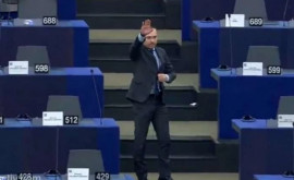 Un europarlamentar bulgar a făcut salutul nazist în Parlamentul European
