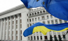 Autoritățile ucrainene spun că nimic nu amenință bugetul țării Oamenii își vor primi salariile