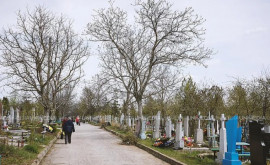 Украинских беженцев умерших в Кишиневе будут хоронить на кладбище Св Лазаря