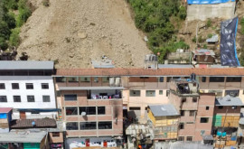 Cel puţin 60 de case au fost îngropate de o alunecare de teren în Peru