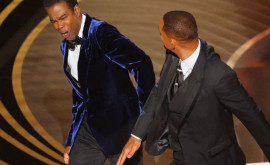 Scandal pe scena Oscar 2022 Will Smith la lovit pe Chris Rock