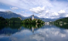 Slovenia este prima țară din UE care a introdus dreptul omului la apă potabilă în Constituția sa