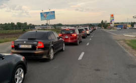 Flux sporit de mașini la vama Leușeni