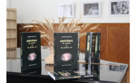 Cineastul Andrei Buruiană a lansat o carte la Biblioteca Națională