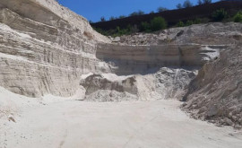 Во Флорештах выявлена незаконная добыча ископаемых 