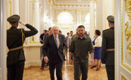 Джонсон прибыл в Украину с необъявленным визитом