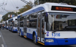 Călătoriile în transportul public municipal abonamentele mai scumpe pentru agenții economici