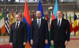 ЕС призвал Армению и Азербайджан прекратить боевые действия