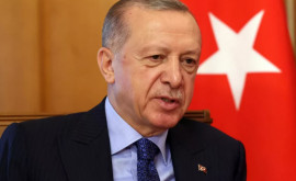 Erdogan la îndemnat pe Putin să se întîlnească cu Zelens
