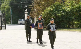 На мемориале Вечность в Кишиневе воздали почести герою ВОВ 