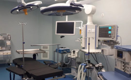 La Institutul de Medicină Urgentă a fost efectuată o operație complexă în premieră