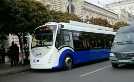 Datorită benzilor dedicate transportului public din Chișinău ajungi mai repede la destinație